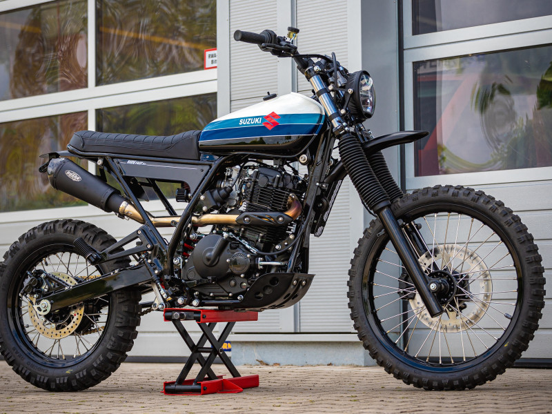 Suzuki dr 750 best sale scrambler